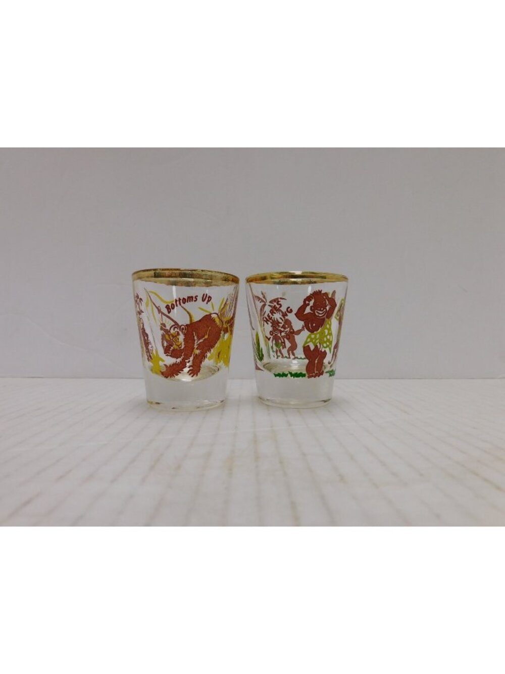 Set of 2 VTG Federal Glass Shot Glasses Circa 1950 MM14
